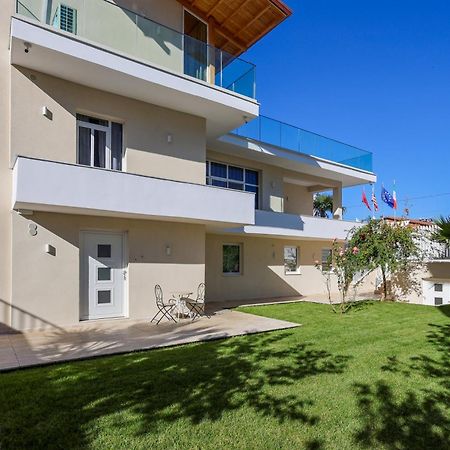 Apartaments Mimani 2 Berat Luaran gambar